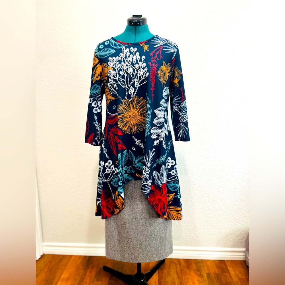Nuggles top